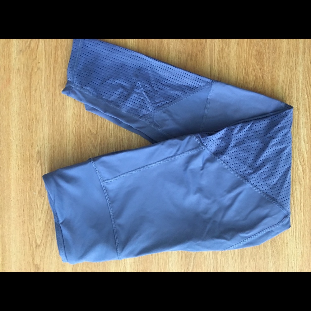 VS Sport Knockout Leggings